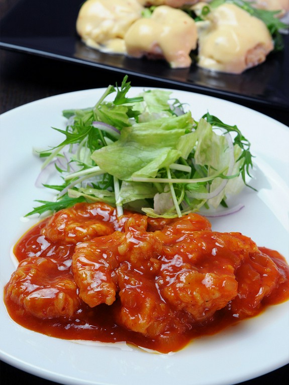 人気のエビ料理。