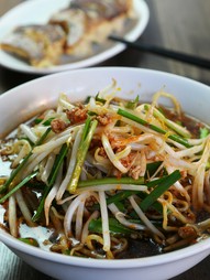 当店名物！台湾ラーメン!!