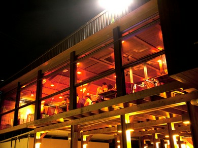 オレンジのライトは素朴でやさしい気持ちに