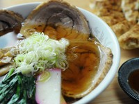 小高の前田豚（黒豚配合）ストレスなしで育てられたこだわりの豚。