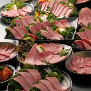 『恵コース』、『和コース』、『極コース』の各種宴会コースがあり、それぞれに生ビールやカクテル、サワーなど30種以上のドリンク飲み放題を付けたコースに変することもできます。予算に応じたアレンジも可能です。