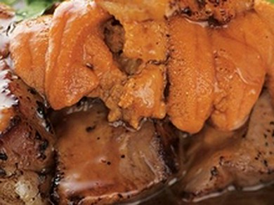 ロース生ウニ添え