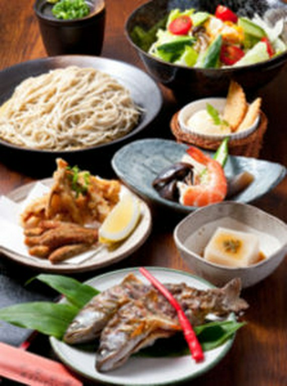 コース料理は要予約。予算・内容等ご相談お受けします。