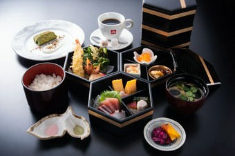 【平日ランチ限定】旬の味覚 四季彩御膳