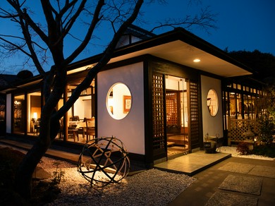 水郷の町・佐原にて、800坪の日本庭園と四季の創作料理ご提供