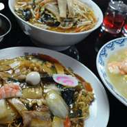 おいしい料理は素材から！　『翠月園』では地元福島県産の野菜にこだわり、全て契約した農家の方から仕入れた野菜を使用しています。
