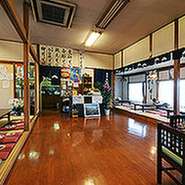 一人でも、ご家族でも、仲間とでも気軽にお越しいただける店です。そば粉100％の十割そばをお楽しみ下さい。