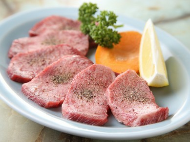 座敷でゆっくり焼肉デートはいかがですか