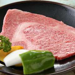 柔らかさと脂の甘さが際立つ一品『大月ロース』