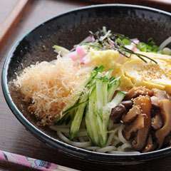 木や　和風冷麺