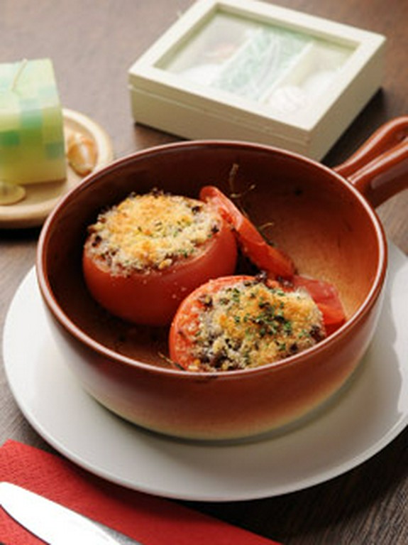 ミンチ詰めトマトのグリル