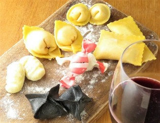 季節の食材やシェフの気分で変わる『自家製手打ちパスタ』