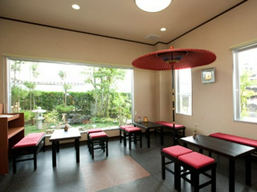 休憩席では一服できます