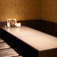 接待や会食などにおすすめの個室席のご用意御座います。
ビジネスシーンはもちろんのこと仲間内の飲み会にもおススメです。