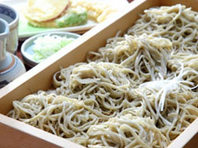 板そば（天ぷら・箸休め付）