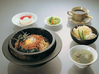 石焼きビビンバランチ