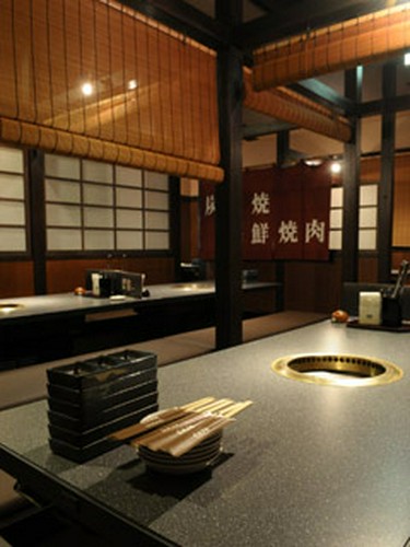 広々とした店内でゆっくりとお楽しみ下さい