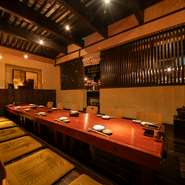 ゆったりとした座敷で、心ゆくまでご堪能ください。