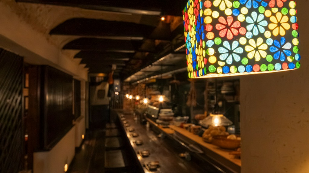 気軽に立ち寄れるカウンター席も、ご用意しております。