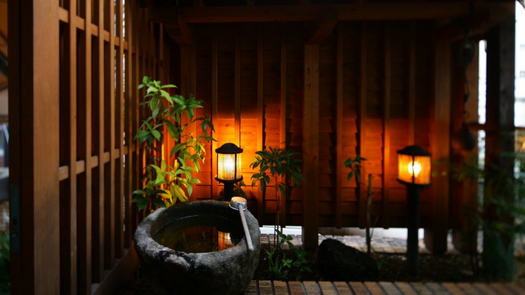 街中のほっとくつろぐ空間へ…