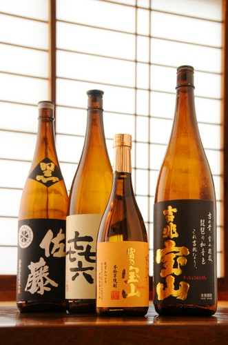 焼酎も各種取り揃えております
