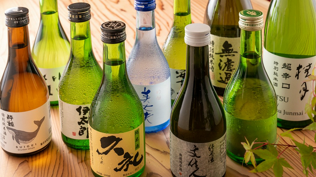 地酒も各種取り揃えております。