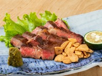 高知県産の食材をふんだんに使ったお料理コースです。
※+3000円で2時間飲み放題にできます。