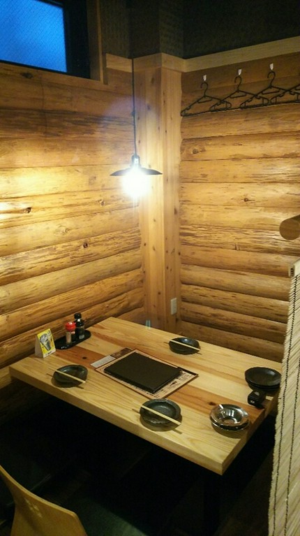 少人数様でも半個室座敷ご予約できます