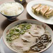 ラーメン・ぎょうざ・小めし