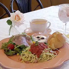 レディースパスタセット（ドリンク・デザート付）