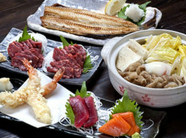 うどんから本格的な江戸前。和定食から居酒屋逸品料理まで