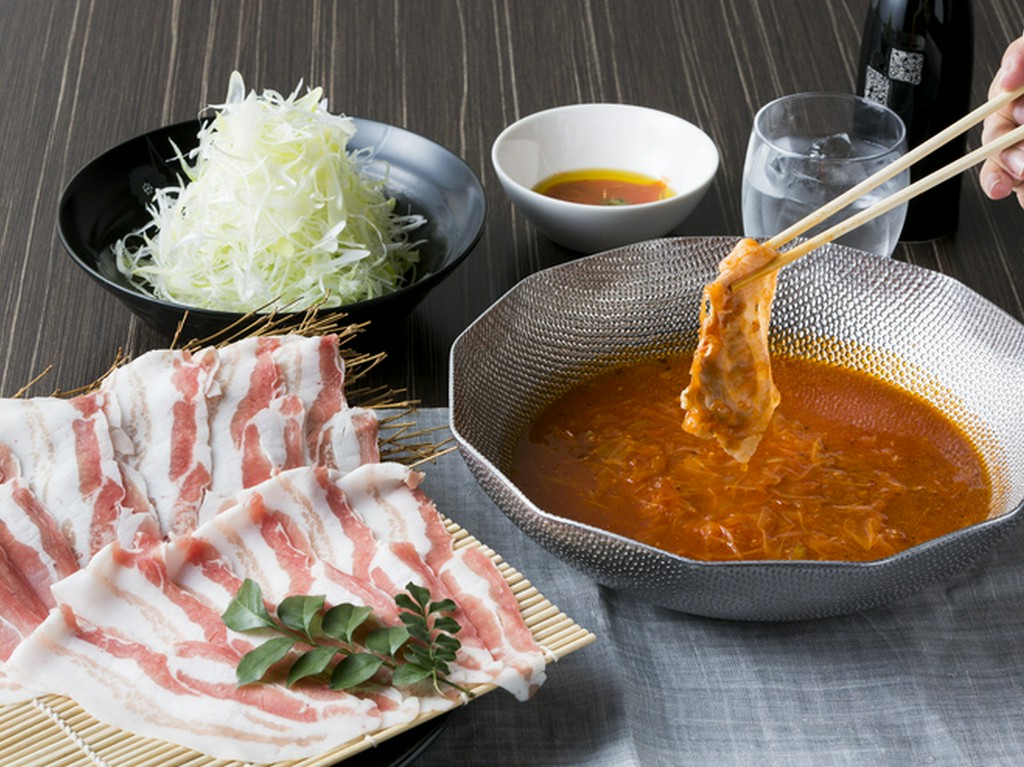 トマト出汁しゃぶしゃぶ