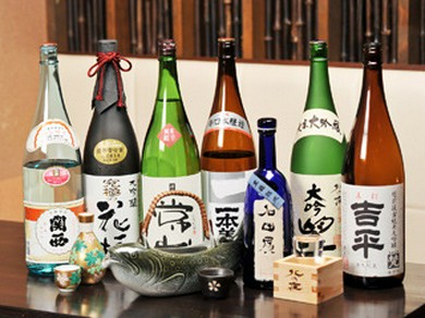 福井の全33蔵元の地酒が勢ぞろいもちろん酒の肴にも御期待下さい