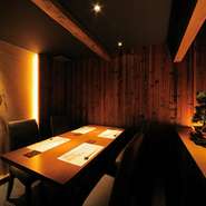 接待に最適な「完全個室」で本格鉄板料理や和食を堪能できます