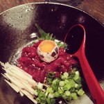 長野名物の新鮮な馬肉をユッケで！！
