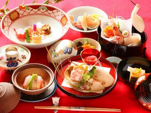 心を込めた結納膳が御両家の喜びのお席を華やかに演出いたします