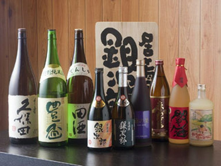 各種地酒、焼酎取り揃えております。