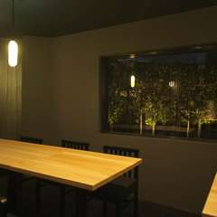 上品な庭と眺める半個室が程よい顔合わせにぴったり