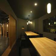 お電話でご相談くだされば、色々なお席をご案内できます。