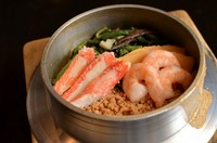 鳥ぎんの釜めしの味の原点鳥そぼろがたっぷり入った定番五目釜飯