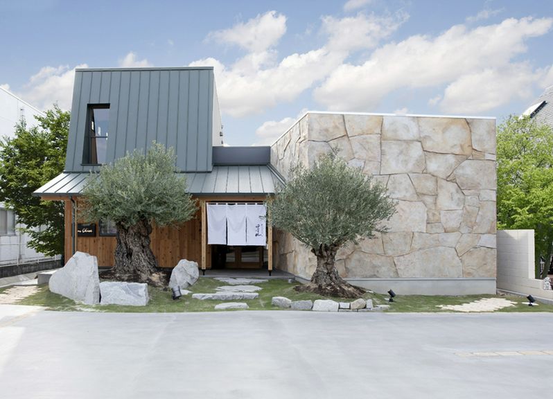 明るい陽射しの差し込む和モダンなおしゃれ空間