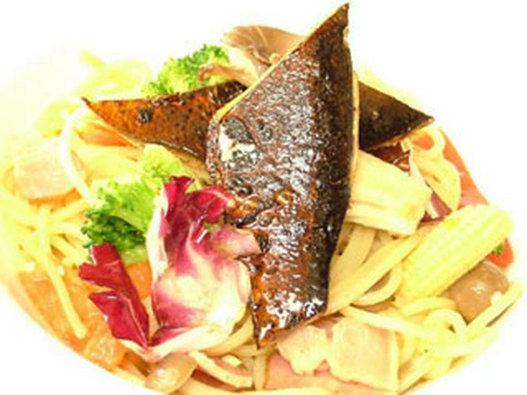 さんまのスモークパスタ