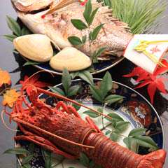 おめでたい日の祝い事に鯛、伊勢海老ご用意いたします　※要予約