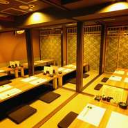最大４２名様まで使える、掘りごたつの個室があるので、宴会にも最適です。
忘新年会、歓送迎会、記念日など、大切なお客様との食事にぜひご利用ください。。