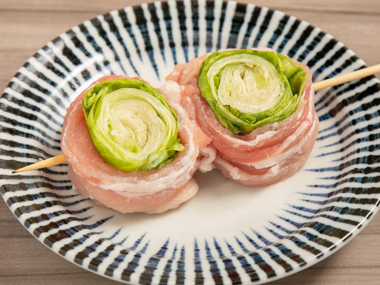 豚巻きレタス串