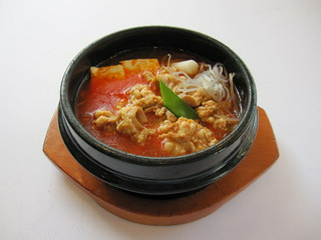 キムチ豆腐チゲ