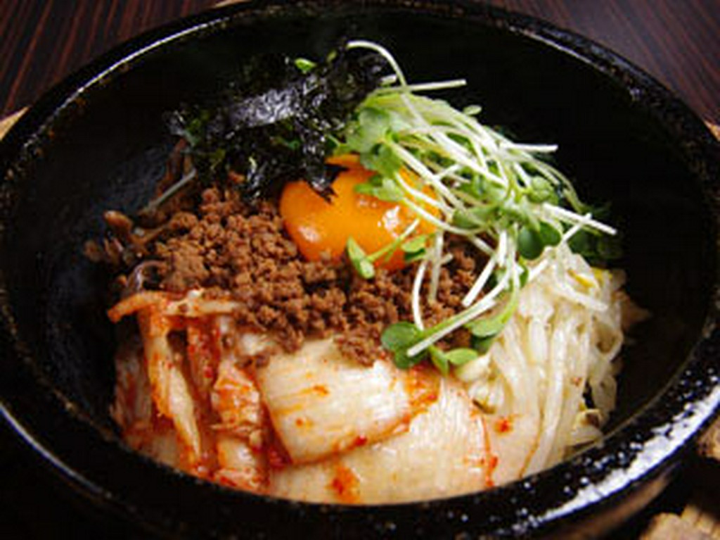 石焼ビビンバ