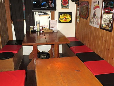 ブルーレイ・DVDモニター付のお席。10名様程までのパーティー！