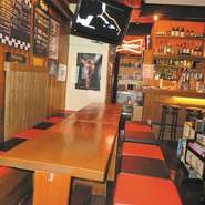 オーナーのアイデアがいっぱいのおもちゃ箱のような【サントロペ】。お店の貸切りOK、各コースも種類豊富にございます。フリードリンク付パーティーは3500円よりご用意。その他まずはお気軽にご相談ください。