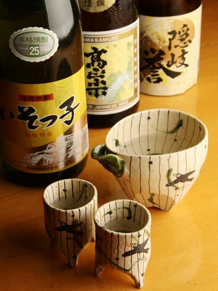 隠岐の島や、各地の名酒と焼酎。